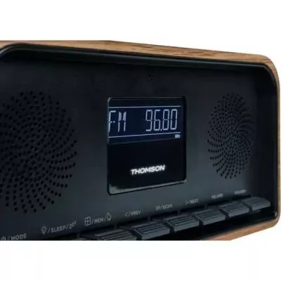 Réveillez-vous en douceur avec ce Radio-réveil Bluetooth Thomson Vintage Cosy • Double alarme • Chargeur USB-C • Alim. 230V