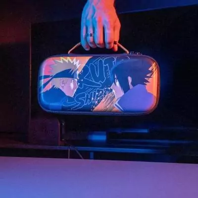 Housse de protection pour Nintendo Switch 2 Konix Naruto Shippuden Noir et orange - Range tes accessoires avec style