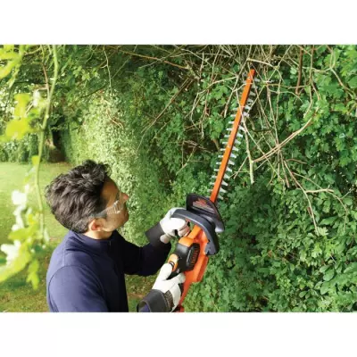 Taille-Haie Sans Fil 18V Lithium 2 Ah - BLACK+DECKER Taille-Haie Sans Fil 18V Lithium 2 Ah - BLACK+DECKER