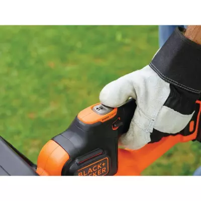 Taille-Haie Sans Fil 18V Lithium 2 Ah - BLACK+DECKER Taille-Haie Sans Fil 18V Lithium 2 Ah - BLACK+DECKER