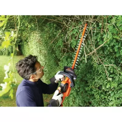 Taille-Haie Sans Fil 18V Lithium 2 Ah - BLACK+DECKER Taille-Haie Sans Fil 18V Lithium 2 Ah - BLACK+DECKER