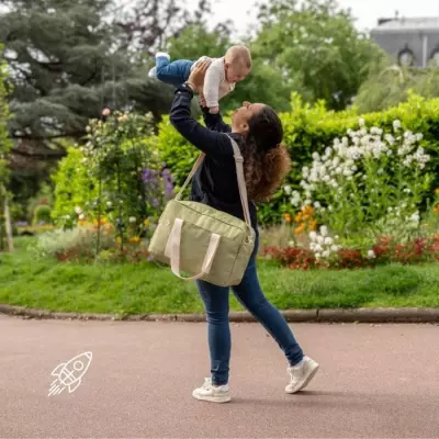 Sac à langer Bowling Badabulle - 20L, Plan à langer et Attaches-poussette inclus