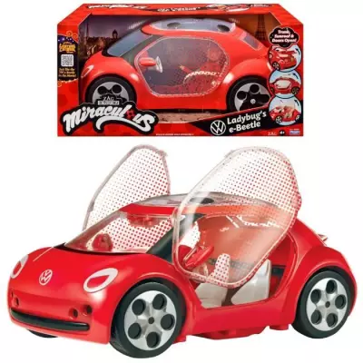 Découvrez la Voiture Miraculous Ladybug - Volkswagen e-Beetle de Ladybug !