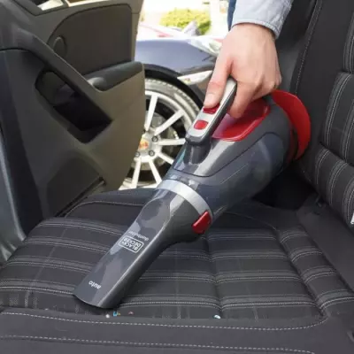Aspirateur à main pour voiture BLACK & DECKER ADV1200-XJ - 12V - Rouge / Gris