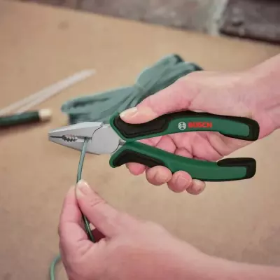 Pince à becs - Précision et fiabilité