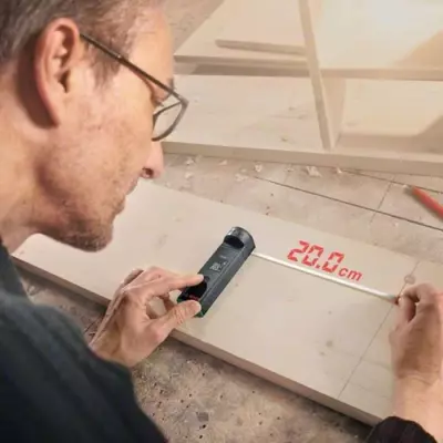 Mesurez avec précision avec l'adaptateur mètre ruban Bosch