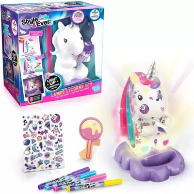 Illuminez vos nuits avec la Lampe Licorne Cosmique !
