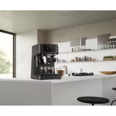 Machine à expresso DELONGHI Stilosa EC235.BK - Noir - Buse vapeur