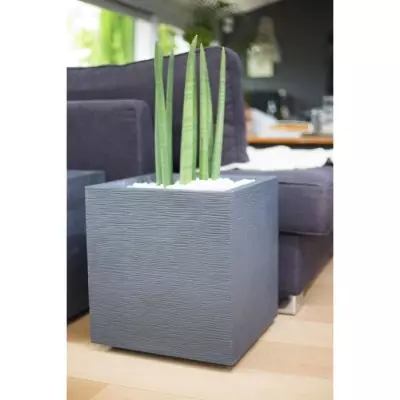 Pot carré Graphit - 39 x 39 x 43 cm - Gris anthracite Pot carré Graphit - 39 x 39 x 43 cm - Gris anthracite