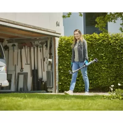Coupe-branches GARDENA EasyCut P4A - 18V Li-Ion - Ø coupe max 28mm