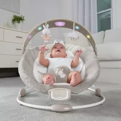 Transat Confort Petit Lapin avec Arche d'éveil - Compact et Lumineux
