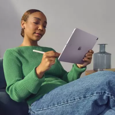 Nouvel Apple iPad Air (2024) - 11 - WiFi + Cellulaire - 128 Go - Gris sidéral