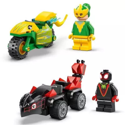 Course-poursuite en dino-véhicules avec Spin et Electro - LEGO Marvel