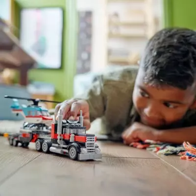 LEGO 31146 Creator 3en1 Le Camion Remorque avec Hélicoptere, Jouet d'Hélicoptere et Camion