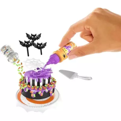 Amusez-vous avec le MGA Miniverse Halloween - Série Diner