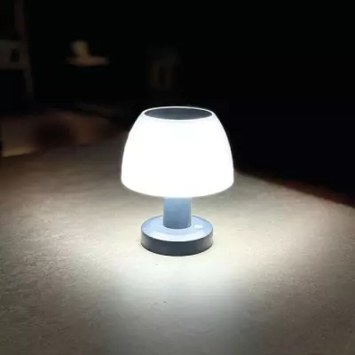 Lampe de table solaire LUMISKY LUMINA LED blanc 4 intensités - Design compact