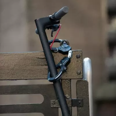 Antivol Masterlock Menottes en Acier Trempé 7.6cm - Sécurité Maximale