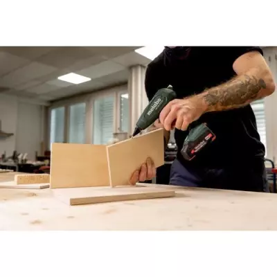 Pistolet à colle sans fil METABO HK 18 LTX 20 - 18V - MetaBOX 145