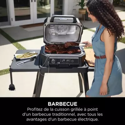 Barbecue électrique et fumoir Ninja Woodfire Pro XL avec thermomètre