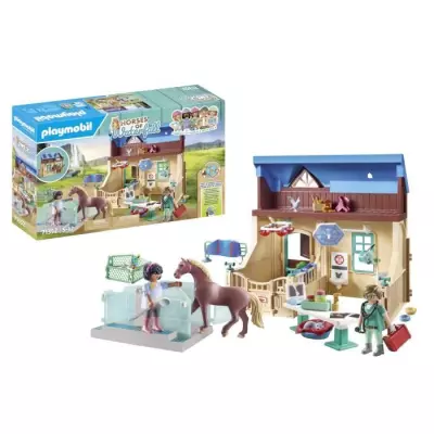 Découvrez le Centre de Thérapie des Chevaux avec ce Set PLAYMOBIL 71352!