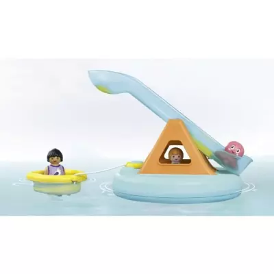 Découvrez un îlot aquatique avec toboggan pour enfants dès 1 an Découvrez un îlot aquatique avec toboggan pour enfants dès 1 an