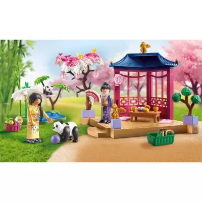 Découvrez le monde asiatique avec la famille de pandas - Promo pack 111 pièces Découvrez le monde asiatique avec la famille de pandas - Promo pack 111 pièces