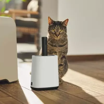 Pelle à litière ROTHO MYPET BIALA - Blanc de Gui, pratique et compacte