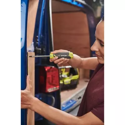 Ensemble de 4 tournevis magnétiques RYOBI - Précis et confortables