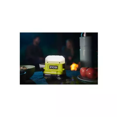 Lanterne LED compacte RYOBI 18V ONE+ - 3 intensités - RLC18-0