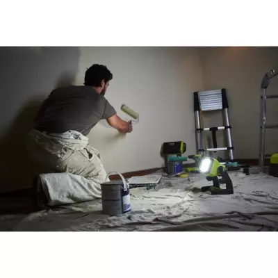 Projecteur LED 18V ONE+ Ryobi - 3 intensités - Tête orientable - RLFD18-0
