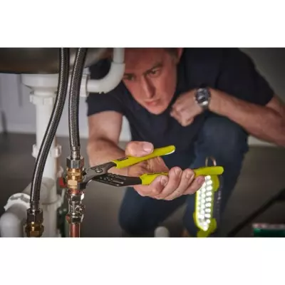 Pince multiprise RYOBI 250 mm - Pratique et polyvalente