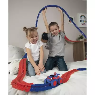 Set découverte Spidey Flextreme - Circuit flexible avec piles - Catégorie: Véhicule pour circuit miniature