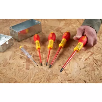 Ensemble de Tournevis Slim Isolés 1000V - STANLEY FATMAX - Idéal pour Electricien