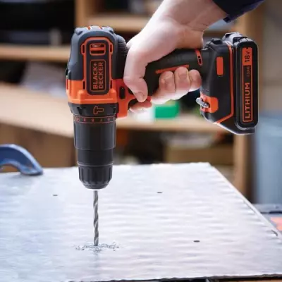 Perceuse à percussion sans fil BLACK & DECKER BDCHD18S32-QW - Compacte et puissante