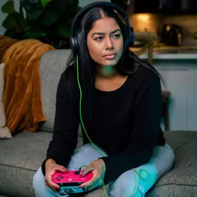 Manette Xbox sans fil Deep Pink - Compact et coloré