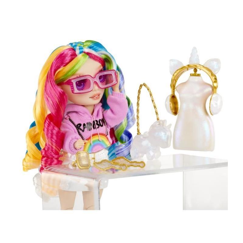 Découvrez la poupée mannequin Cristal Rainbow High - Amaya!
