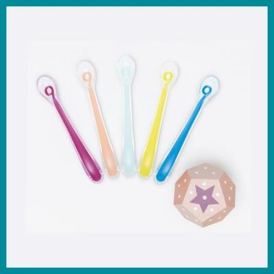 Lot de 5 Cuilleres bébé 1er âge en silicone ergonomiques et sans BPA