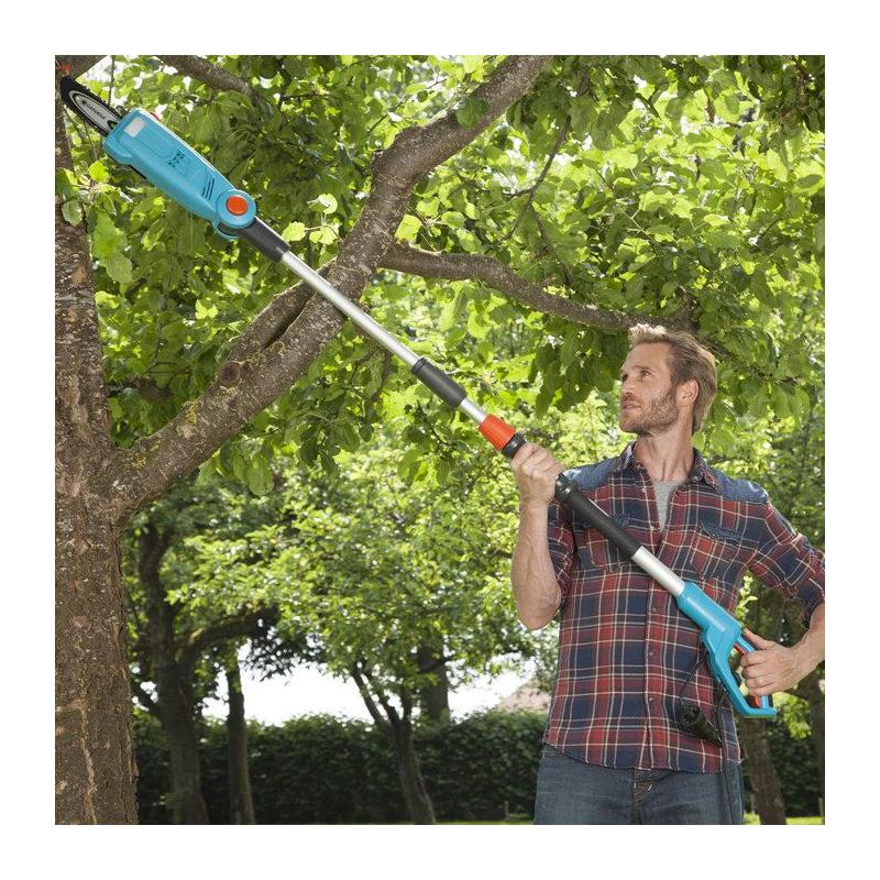 Elagueuse sur perche électrique GARDENA - TCS 720/20 - 720W - 20 cm - 4.4m