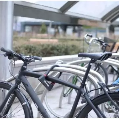 Antivol U MASTER LOCK - Mini et efficace pour vélo loisir