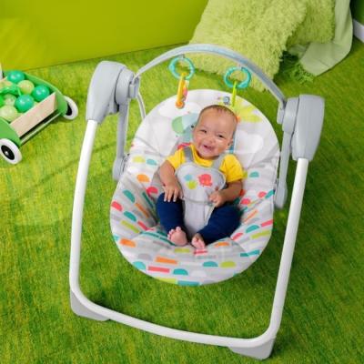 Balancelle bébé électrique compacte: 6 vitesses, 10 chansons