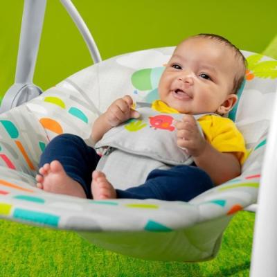 Balancelle bébé électrique compacte: 6 vitesses, 10 chansons