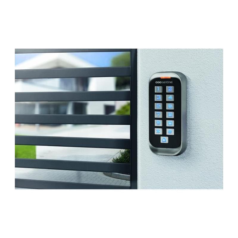 Clavier de codage avec badges 12V - CodeAccess RFID - Compact et performant