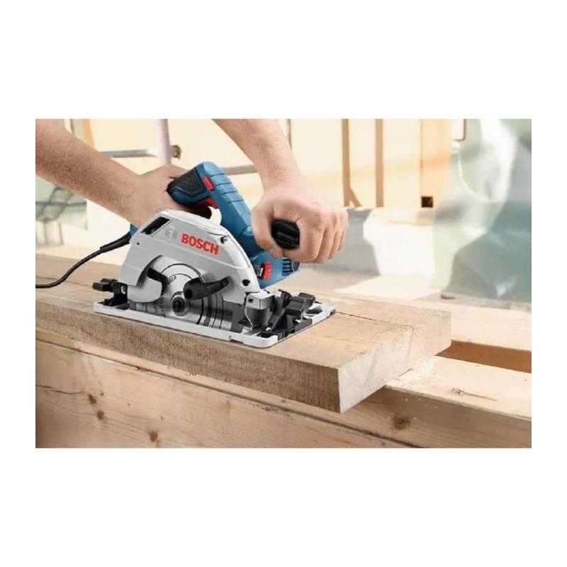 Scie circulaire Bosch Professional GKS 55+ GCE - 1350W - Coupe 63mm