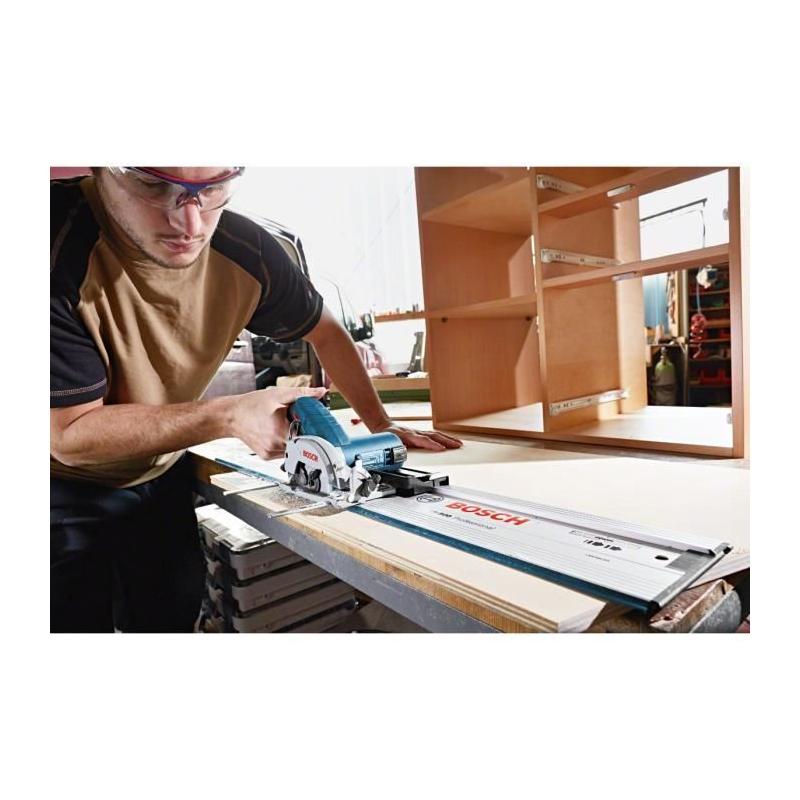 Scie circulaire Bosch Professional GKS 12V-26 + 2 batteries 3,0Ah + L-Boxx