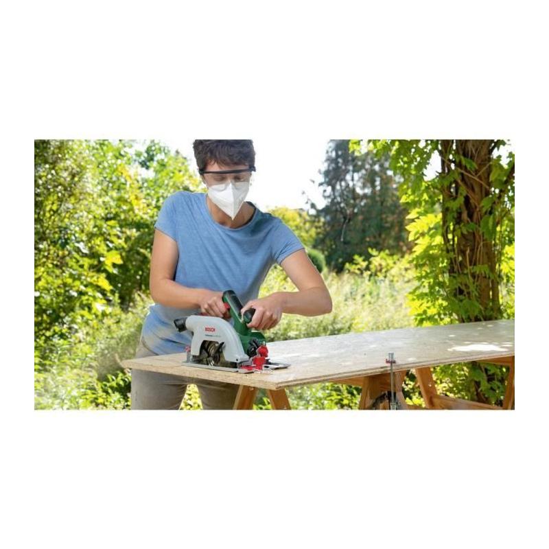 Scie circulaire UniversalCirc 18V-53 Set - Compact et performant