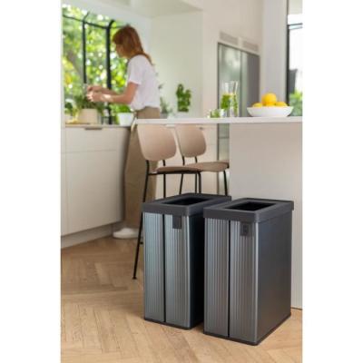 Poubelle de tri VERTO CURVER 54L Gris perle - Design pratique