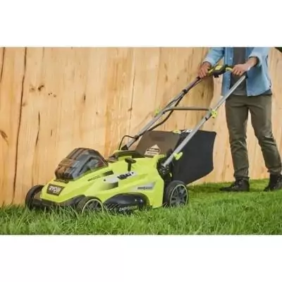 Tondeuse sans fil RYOBI 36V MAXPOWER Power Assist™ - Ø 46 cm - Batterie 5 Ah & charg.