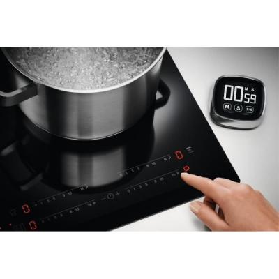 Plaque de cuisson à induction ELECTROLUX - 4 foyers modulables - 58 x 51 cm