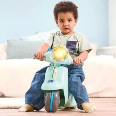 Porteur Scooter Interactif 3 en 1 VTECH - Dimensions compactes Porteur Scooter Interactif 3 en 1 VTECH - Dimensions compactes