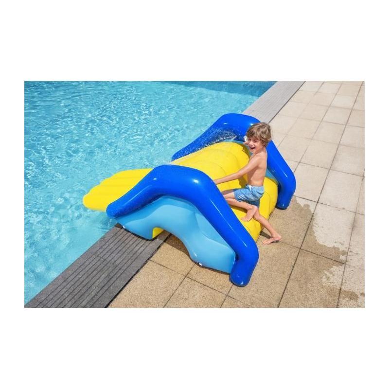 Toboggan gonflable géant pour piscine - Amusement assuré!